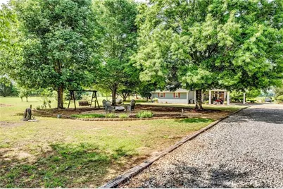 1021 Broughton Lane, Newborn, GA 30056 - Photo 12