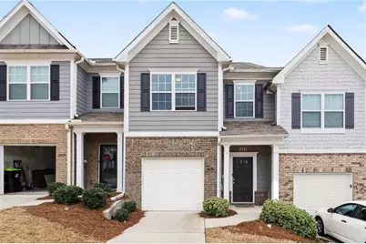 5699 Union Pointe Drive, Union City, GA 30291 - Photo 1