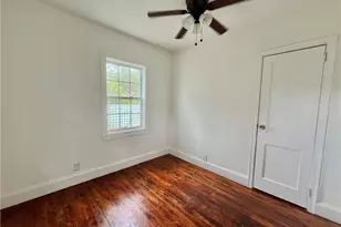 2015 Chicago Ave NW, Atlanta, GA 30314 - Photo 4