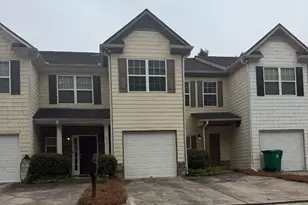 6959 Rogers Point, Lithonia, GA 30058 - Photo 1