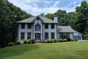 5630 Sourwood Rd, Cumming, GA 30040 - Photo 2