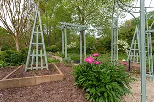2288 Peachtree Rd NW, Atlanta, GA 30309 - Photo 44