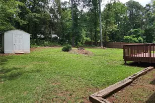 1367 Fairview Trail, Lawrenceville, GA 30043 - Photo 14