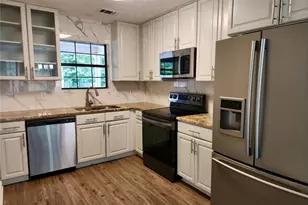 1367 Fairview Trail, Lawrenceville, GA 30043 - Photo 2
