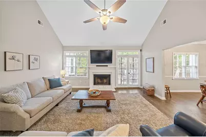 2376 Battle Forest Drive SW, Marietta, GA 30064 - Photo 8