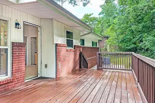 1097 Baker Ln, Marietta, GA 30062 - Photo 20