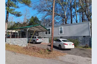 2623 Pineridge Drive, Conyers, GA 30012 - Photo 2