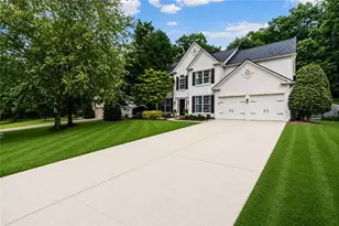 735 Mountclaire Dr, Cumming, GA 30041 - Photo 8