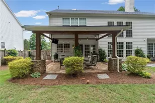 735 Mountclaire Dr, Cumming, GA 30041 - Photo 4