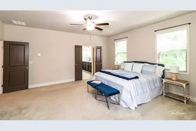 5645 Pleasant Woods Drive, Flowery Branch, GA 30542 - Photo 14