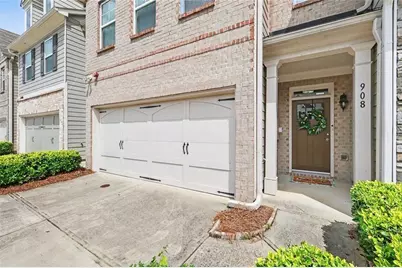 908 Arbor Crowne Drive, Lawrenceville, GA 30045 - Photo 2