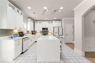 6667 Rivergreen Rd, Flowery Branch, GA 30542 - Photo 4