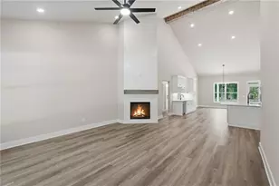 9130 Lisa Cir, Gainesville, GA 30506 - Photo 6
