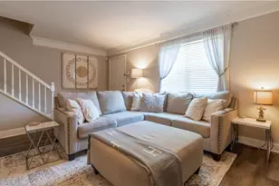 6900 Roswell Rd, Sandy Springs, GA 30328 - Photo 8