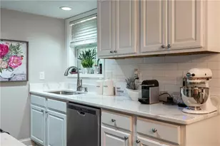 6900 Roswell Rd, Sandy Springs, GA 30328 - Photo 20