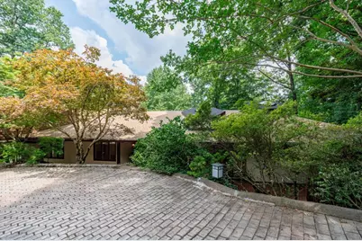 130 Huntcliff Point NE, Sandy Springs, GA 30350 - Photo 56