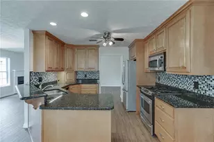 3335 Rivers End Pl, Buford, GA 30519 - Photo 10