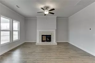 68 Oakdale Rd, Jefferson, GA 30549 - Photo 12