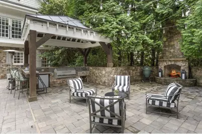5290 London Drive, Atlanta, GA 30327 - Photo 52
