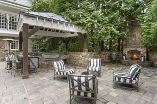 5290 London Dr, Atlanta, GA 30327 - Photo 52