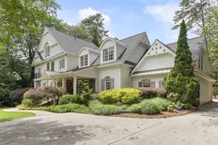 5290 London Dr, Atlanta, GA 30327 - Photo 4
