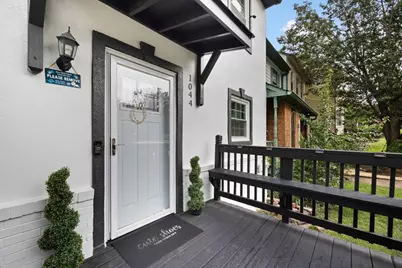 1044 Oaks Parkway, Smyrna, GA 30082 - Photo 2