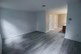 204 Brittany Ct, Duluth, GA 30096 - Photo 16