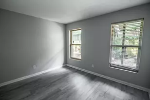 204 Brittany Ct, Duluth, GA 30096 - Photo 4