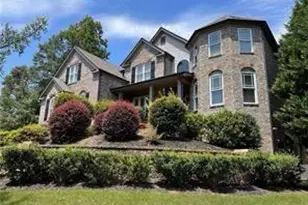 3079 Hidden Falls Dr, Buford, GA 30519 - Photo 2