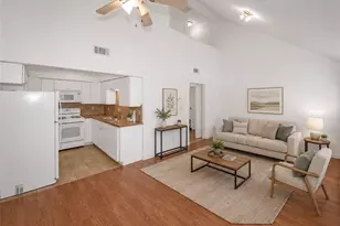 6447 River Park Dr, Riverdale, GA 30274 - Photo 2