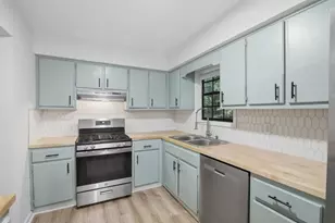 3651 Silver Leaf Ln SW, Marietta, GA 30008 - Photo 2