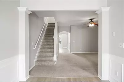 2052 Lakeshore Overlook Drive NW, Kennesaw, GA 30152 - Photo 16
