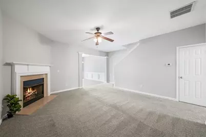 2052 Lakeshore Overlook Drive NW, Kennesaw, GA 30152 - Photo 10