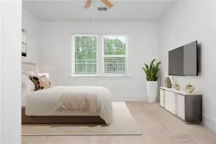 1517 Layton Ln NW, Atlanta, GA 30318 - Photo 10