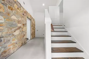 1721 Hortense Pl NW, Atlanta, GA 30318 - Photo 24