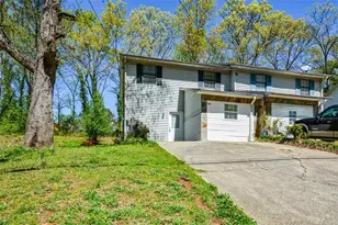160 Timber Creek Ln SW, Marietta, GA 30060 - Photo 2