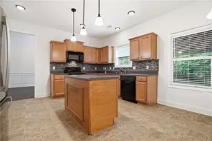 4122 Creekrun Cir, Buford, GA 30519 - Photo 12