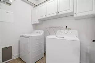 4122 Creekrun Cir, Buford, GA 30519 - Photo 18
