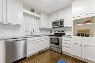 3161 Woods Ln SW, Marietta, GA 30060 - Photo 12