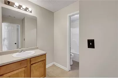 6827 Hill Creek Cove, Lithonia, GA 30058 - Photo 32