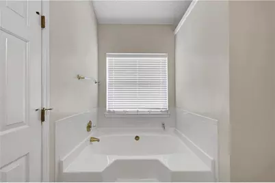 6827 Hill Creek Cove, Lithonia, GA 30058 - Photo 26
