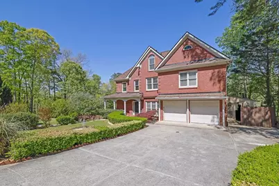 1340 Eryn Circle, Suwanee, GA 30024 - Photo 4