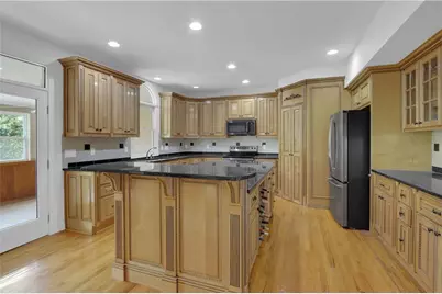 1340 Eryn Circle, Suwanee, GA 30024 - Photo 12