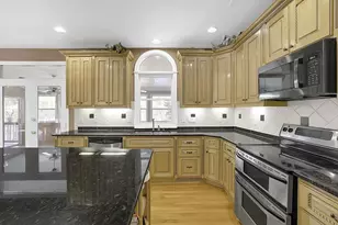 1340 Eryn Cir, Suwanee, GA 30024 - Photo 16