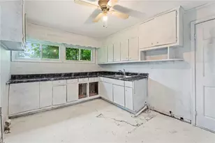 5 N Washington St, Summerville, GA 30747 - Photo 12