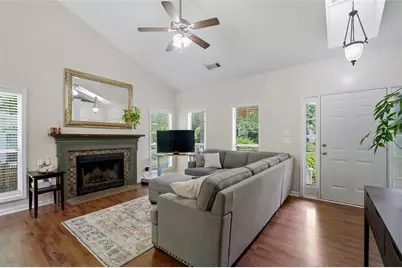 5014 Wesleyan Drive, Woodstock, GA 30189 - Photo 6