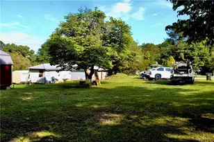 4905 Hudson Rd, Loganville, GA 30052 - Photo 10