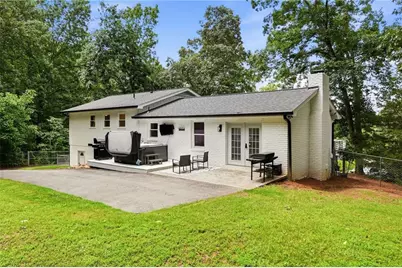 1112 Washington Court, Woodstock, GA 30188 - Photo 26
