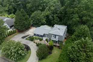 212 Kings Row, Marietta, GA 30067 - Photo 2