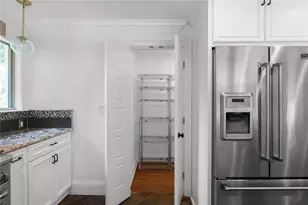 212 Kings Row, Marietta, GA 30067 - Photo 26